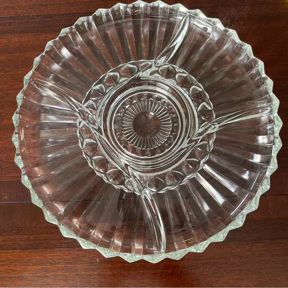Vintage Indiana Glass 11 3/4" Round 5 Part Relish Lotus Blossom Clear. EUC - Picture 7 of 8